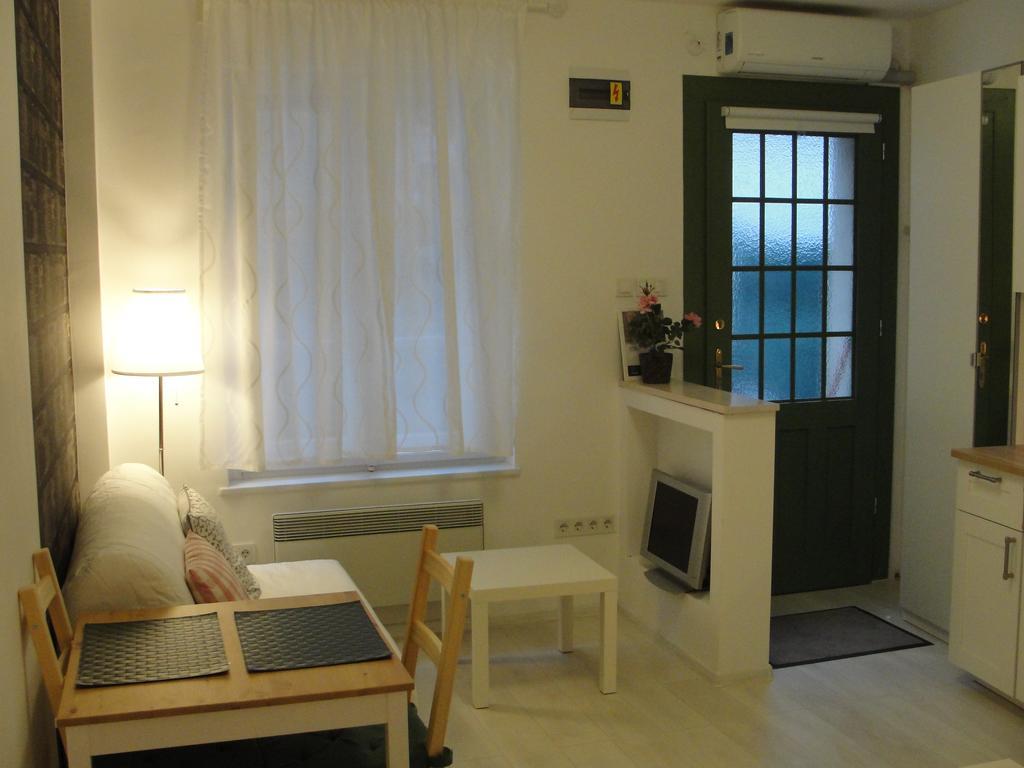 Studio Apartment - Green Door 자그레브 외부 사진